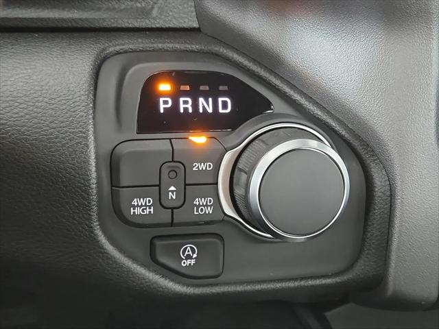 2026 Ram 1500 Express Crew Cab 4x4 57 Box