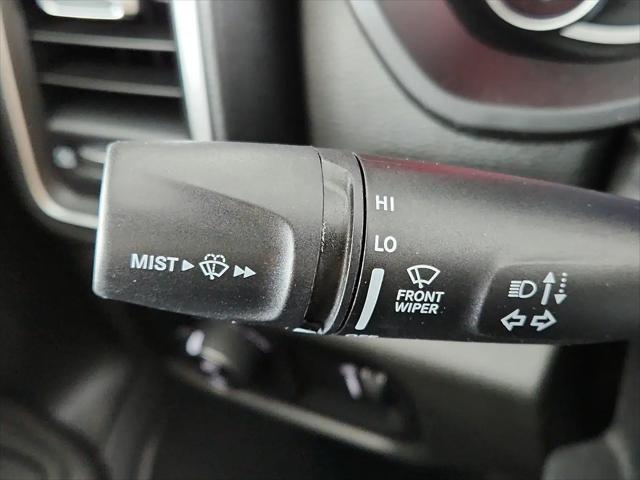 2026 Ram 1500 Express Crew Cab 4x4 57 Box