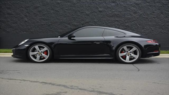 2018 Porsche 911 Carrera 4S