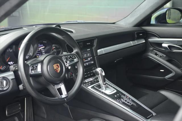 2018 Porsche 911 Carrera 4S