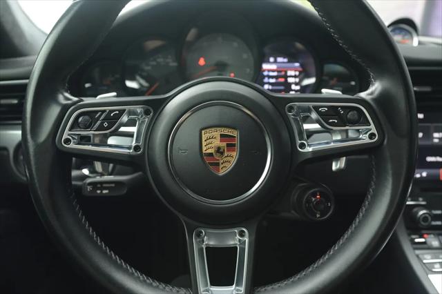 2018 Porsche 911 Carrera 4S