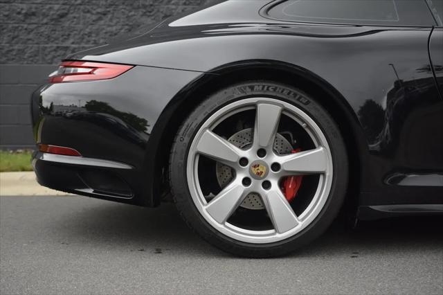 2018 Porsche 911 Carrera 4S