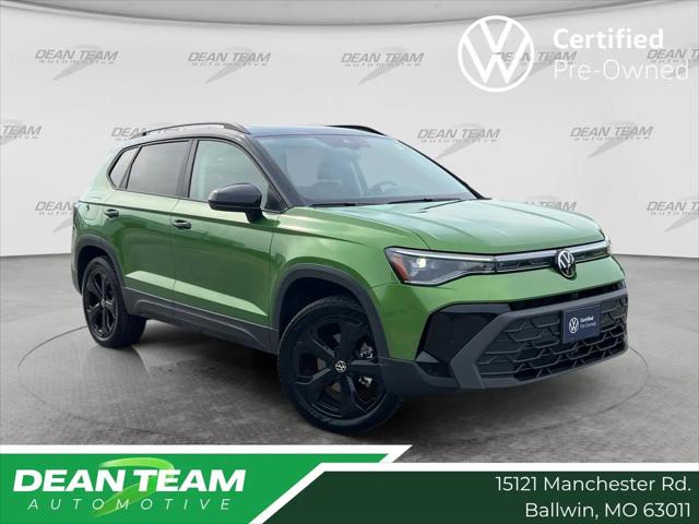 2026 Volkswagen Taos SE Black for sale in Ballwin, MO