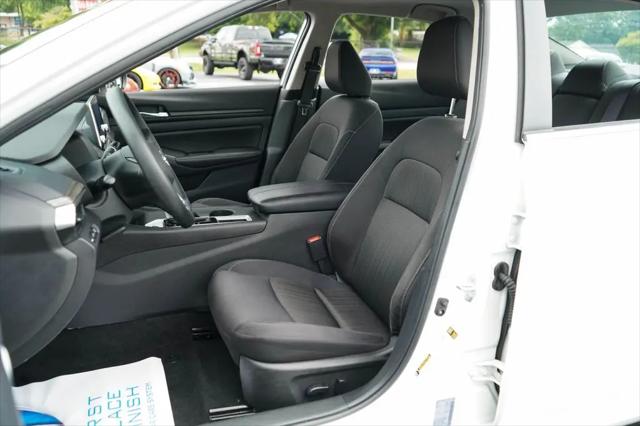 2025 Nissan Altima SV FWD