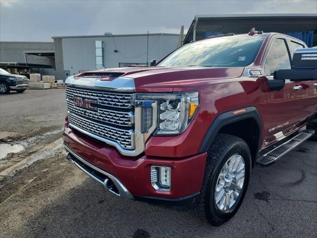 2020 GMC Sierra 2500HD 4WD Crew Cab Standard Bed Denali