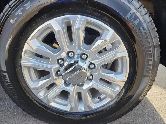 2020 GMC Sierra 2500HD 4WD Crew Cab Standard Bed Denali