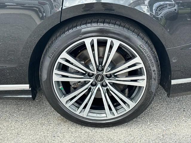 2022 Audi A8 L 55 TFSI quattro Tiptronic