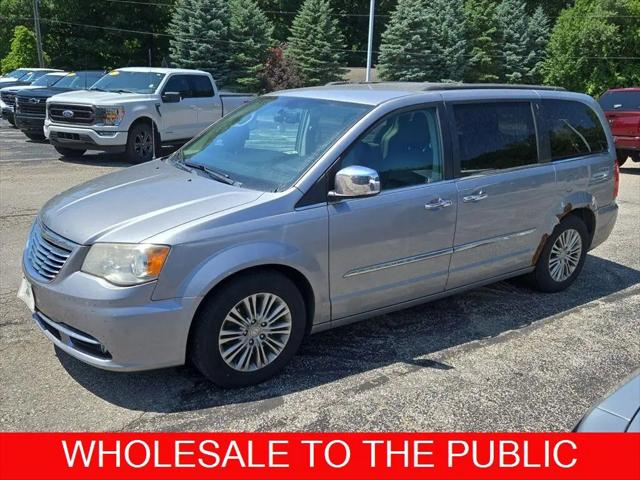 2013 Chrysler Town & Country Touring-L for sale in Manistee, MI