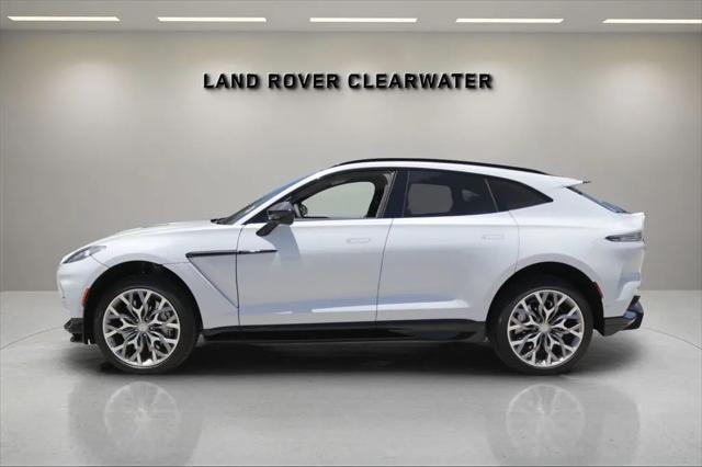 2023 Aston Martin DBX 707