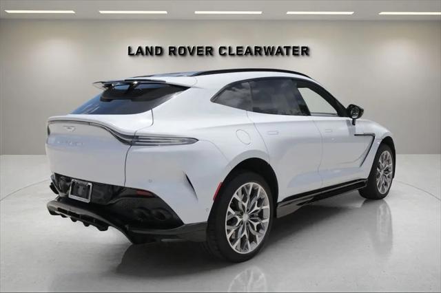 2023 Aston Martin DBX 707