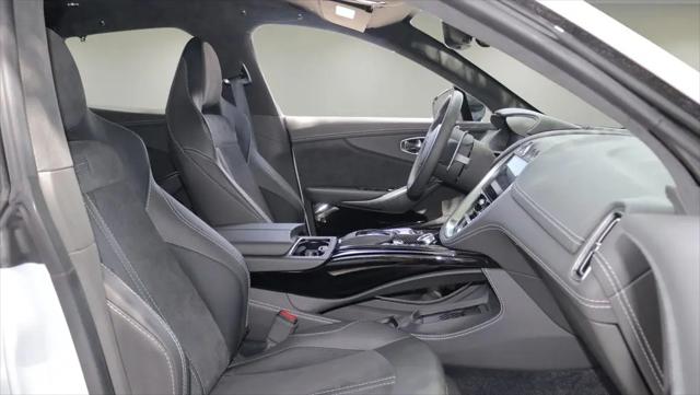 2023 Aston Martin DBX 707