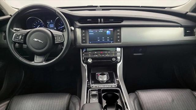 2016 Jaguar XF 35t Prestige