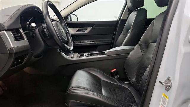 2016 Jaguar XF 35t Prestige