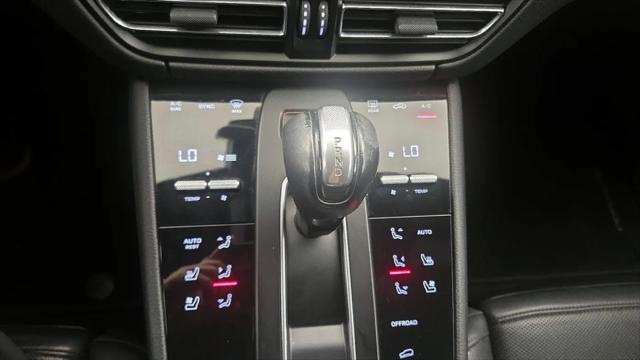 2023 Porsche Macan T