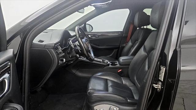 2023 Porsche Macan T