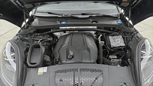 2023 Porsche Macan T
