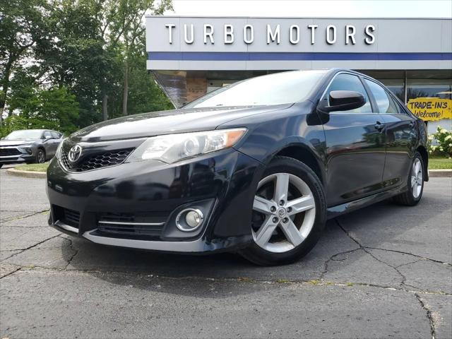 2014 Toyota Camry SE for sale in Taylor, MI