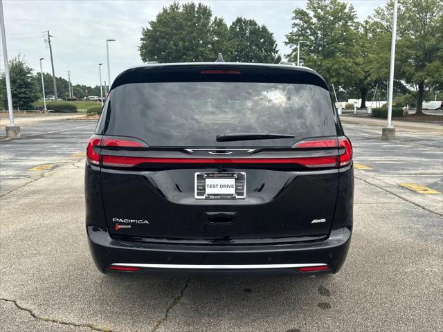 2027 Chrysler Pacifica Pinnacle AWD