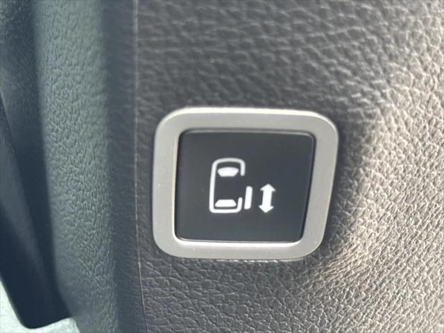 2027 Chrysler Pacifica Pinnacle AWD