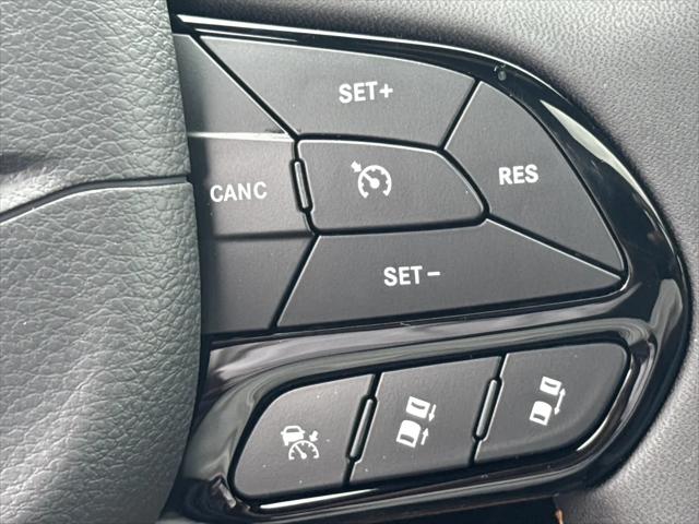 2027 Chrysler Pacifica Pinnacle AWD