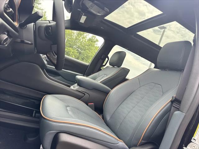 2027 Chrysler Pacifica Pinnacle AWD