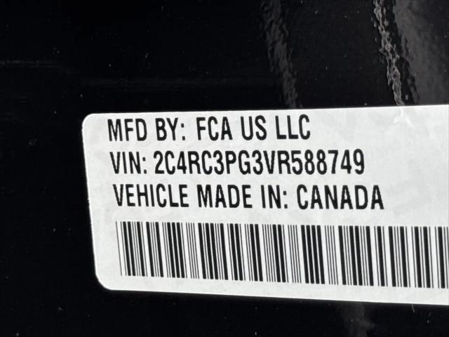 2027 Chrysler Pacifica Pinnacle AWD