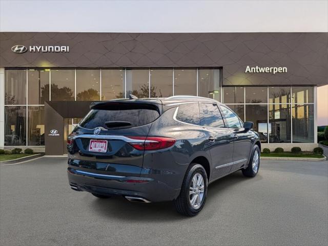 2021 Buick Enclave AWD Essence 2021 Buick Enclave AWD Essence