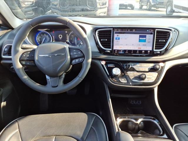 2025 Chrysler Pacifica Limited