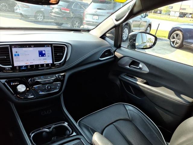 2025 Chrysler Pacifica Limited
