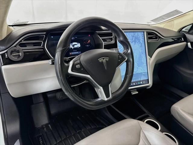 2015 Tesla Model S 70D
