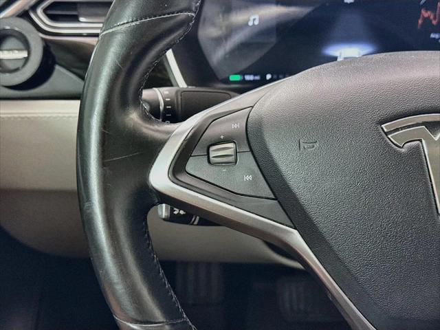 2015 Tesla Model S 70D