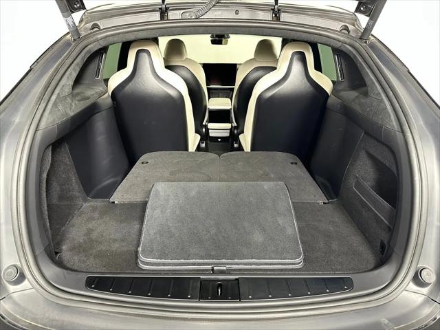 2024 Tesla Model X Plaid Tri Motor All-Wheel Drive