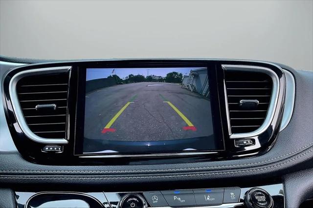2025 Chrysler Pacifica Limited