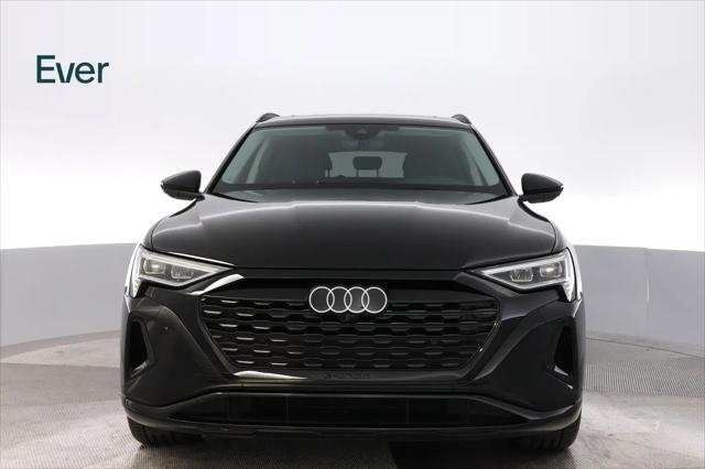2024 Audi e-tron Premium quattro
