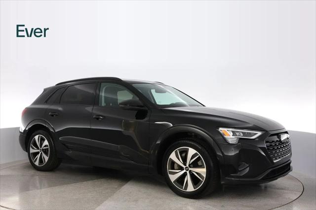 2024 Audi e-tron Premium quattro