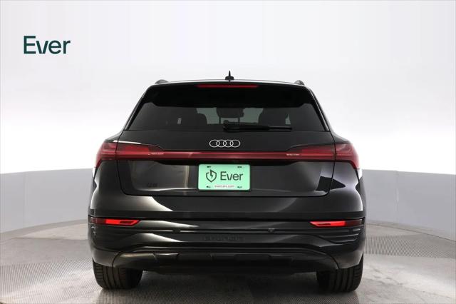 2024 Audi e-tron Premium quattro