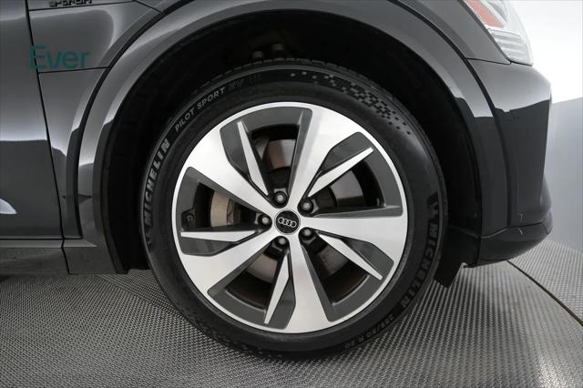 2024 Audi e-tron Premium quattro