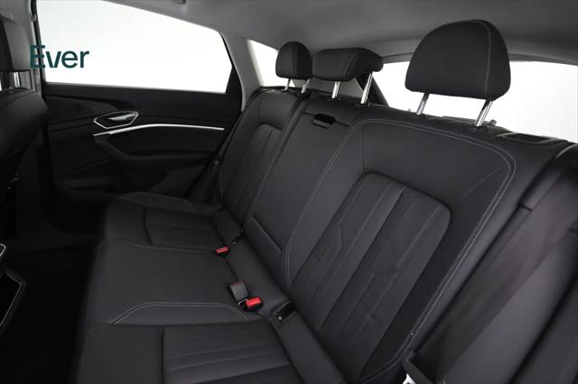 2024 Audi e-tron Premium quattro
