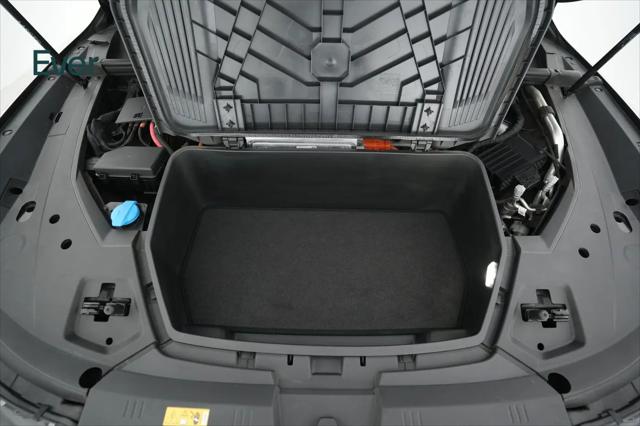 2024 Audi e-tron Premium quattro
