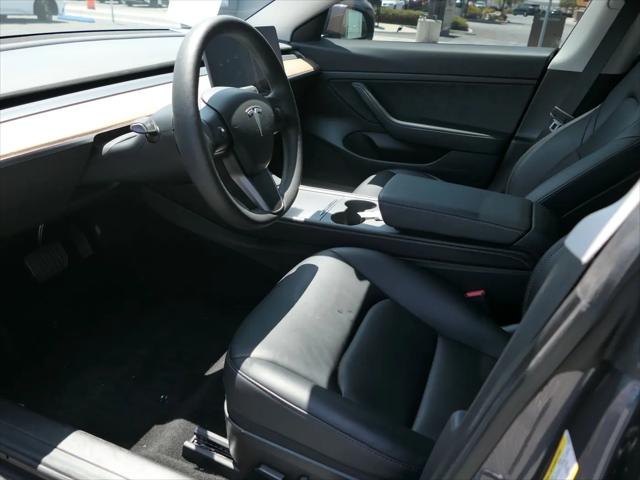 2021 Tesla Model 3 Standard Range Plus Rear-Wheel Drive