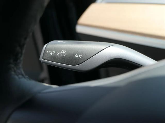 2021 Tesla Model 3 Standard Range Plus Rear-Wheel Drive