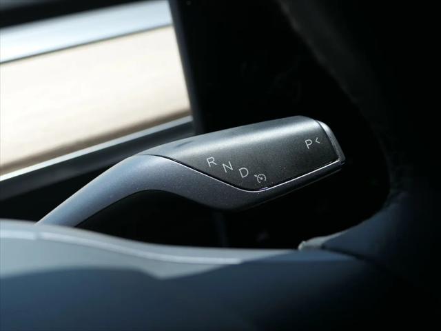 2021 Tesla Model 3 Standard Range Plus Rear-Wheel Drive