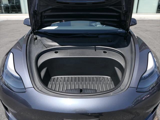 2021 Tesla Model 3 Standard Range Plus Rear-Wheel Drive
