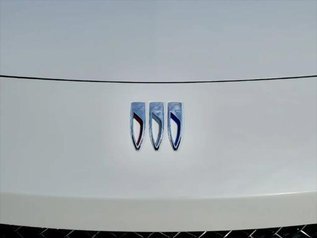 2026 Buick NV Sport Touring FWD