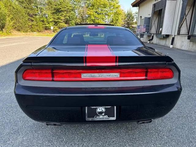 2012 Dodge Challenger SXT