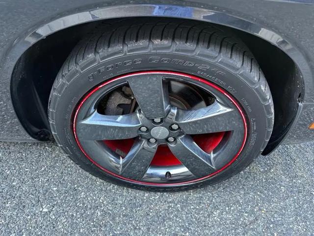 2012 Dodge Challenger SXT