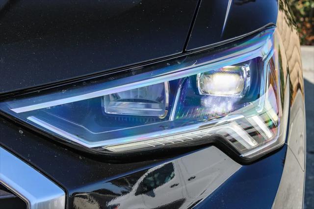 2020 Audi Q3 Premium Plus 45 TFSI S line quattro Tiptronic