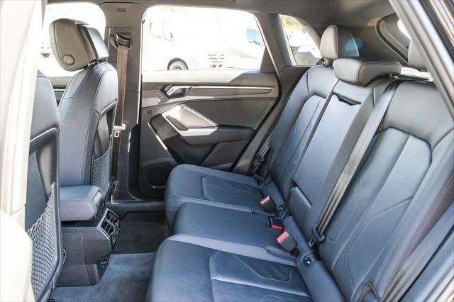 2020 Audi Q3 Premium Plus 45 TFSI S line quattro Tiptronic