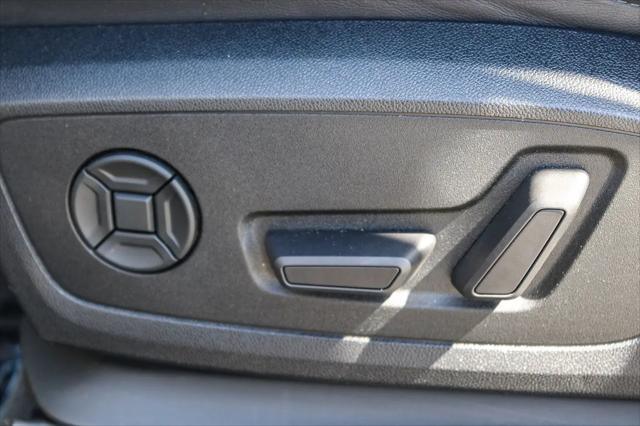 2020 Audi Q3 Premium Plus 45 TFSI S line quattro Tiptronic