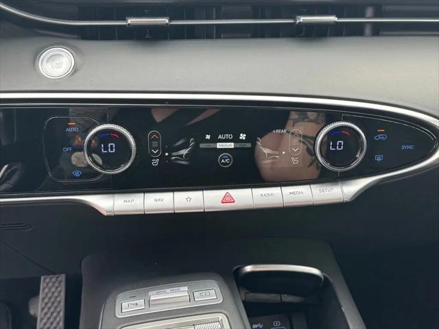 2025 Genesis GV70 2.5T AWD